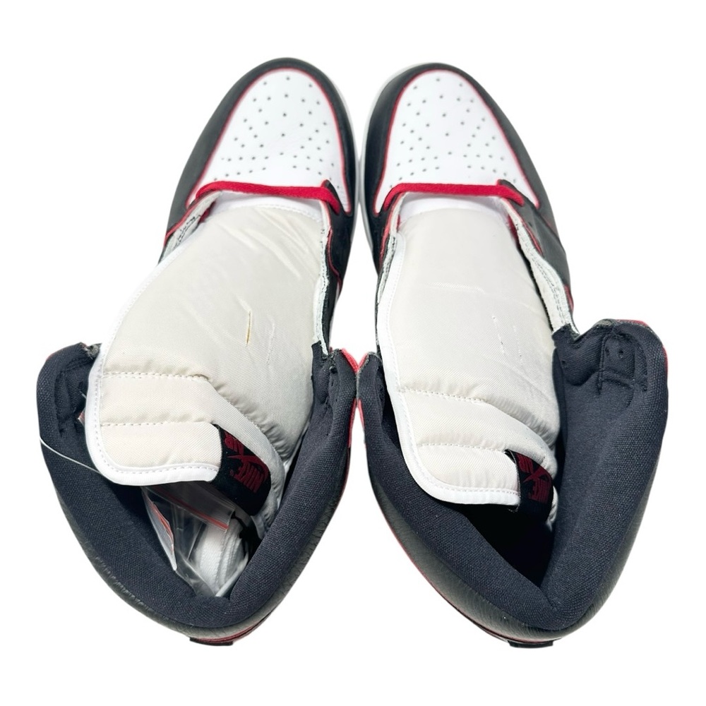 Air Jordan 1 Retro High Bloodline 2019 555088062 Size 14 Deadstock/No Box - Picture 5 of 7